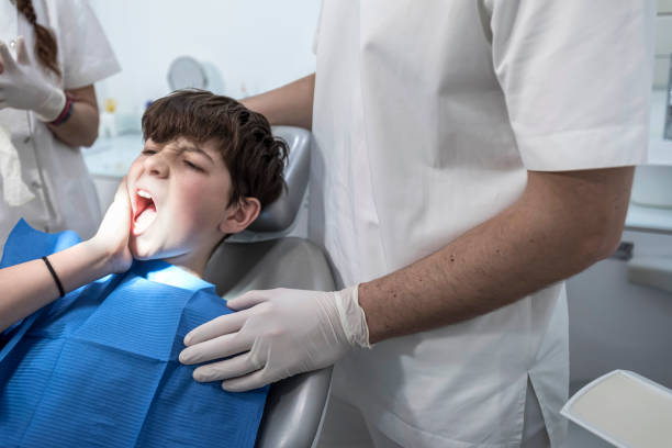 Best Pediatric Emergency Dentist in Tucson Estates, AZ